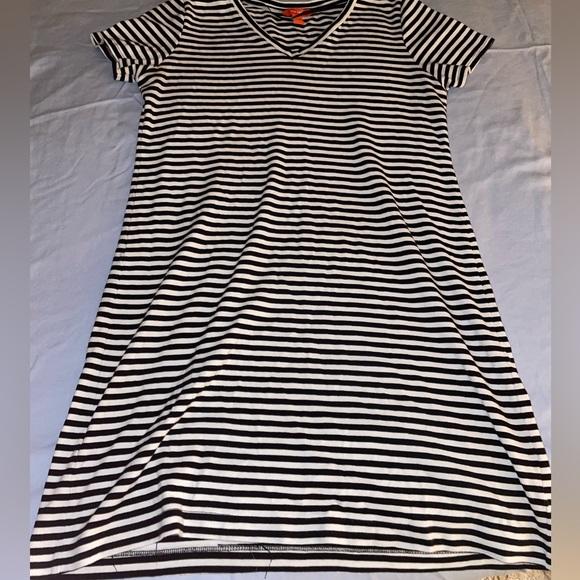 Joe Fresh T-shirt dress new condition size L - Picture 1 of 4